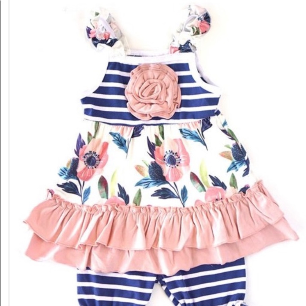 Honeydew floral/stripe outfit